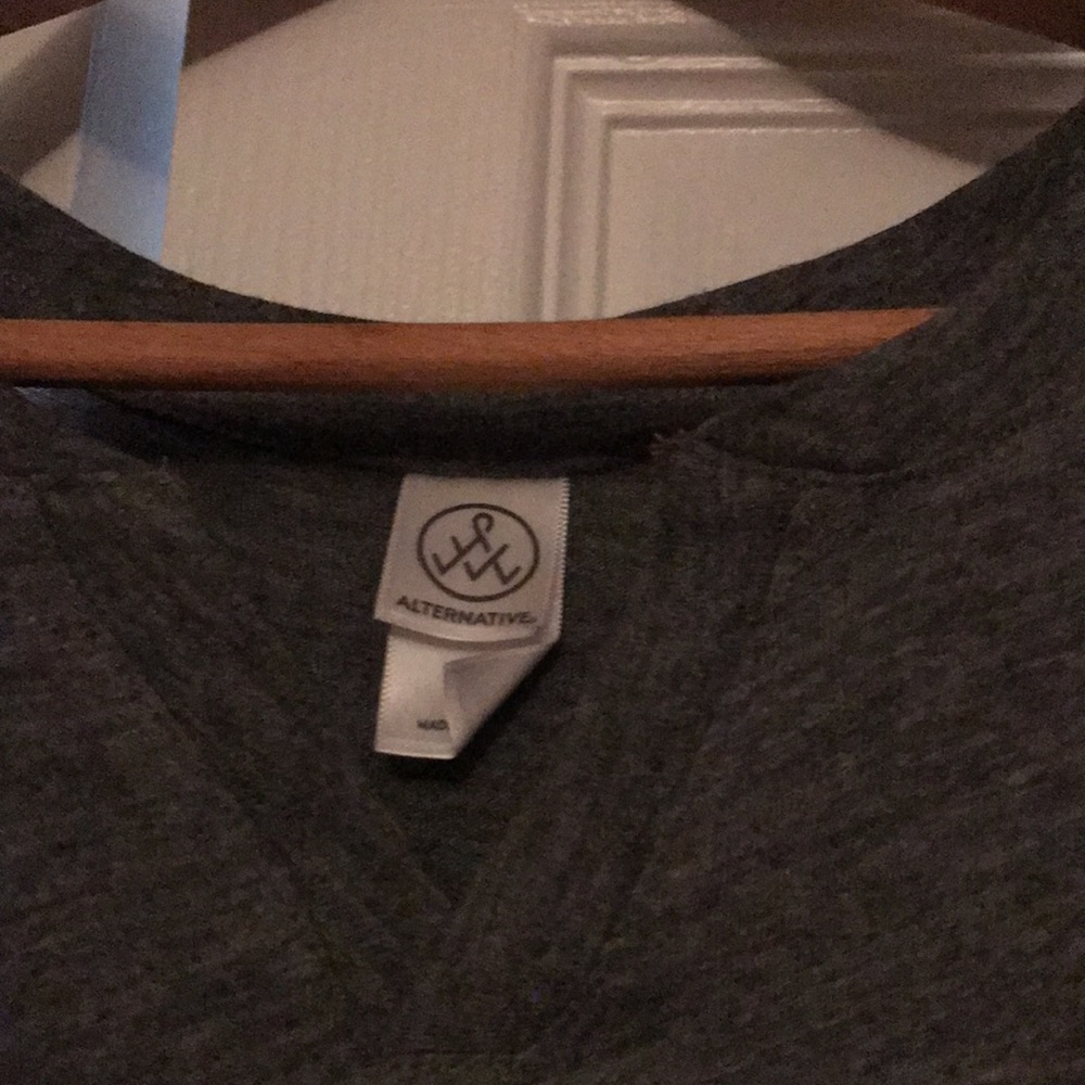 Alternative Grey Top. Small - Picture 2 of 2